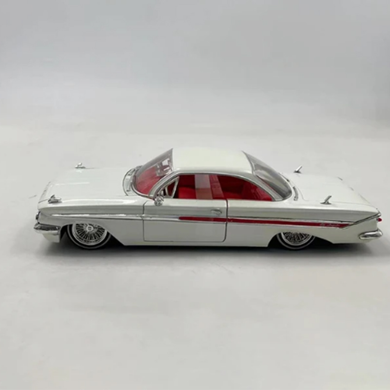 Model Kit Mustang - JADA Skala 1:24 Ford 1979 F-150