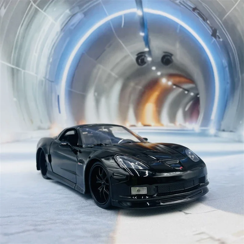 JADA1:24 Chevrolet 2006 Z06 Se - Model Kit Mustang ulasan dan harga