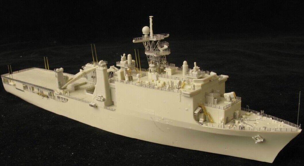 Kit model N07-090 hobi oranye  - Model Kit Uss Iowa ulasan dan harga
