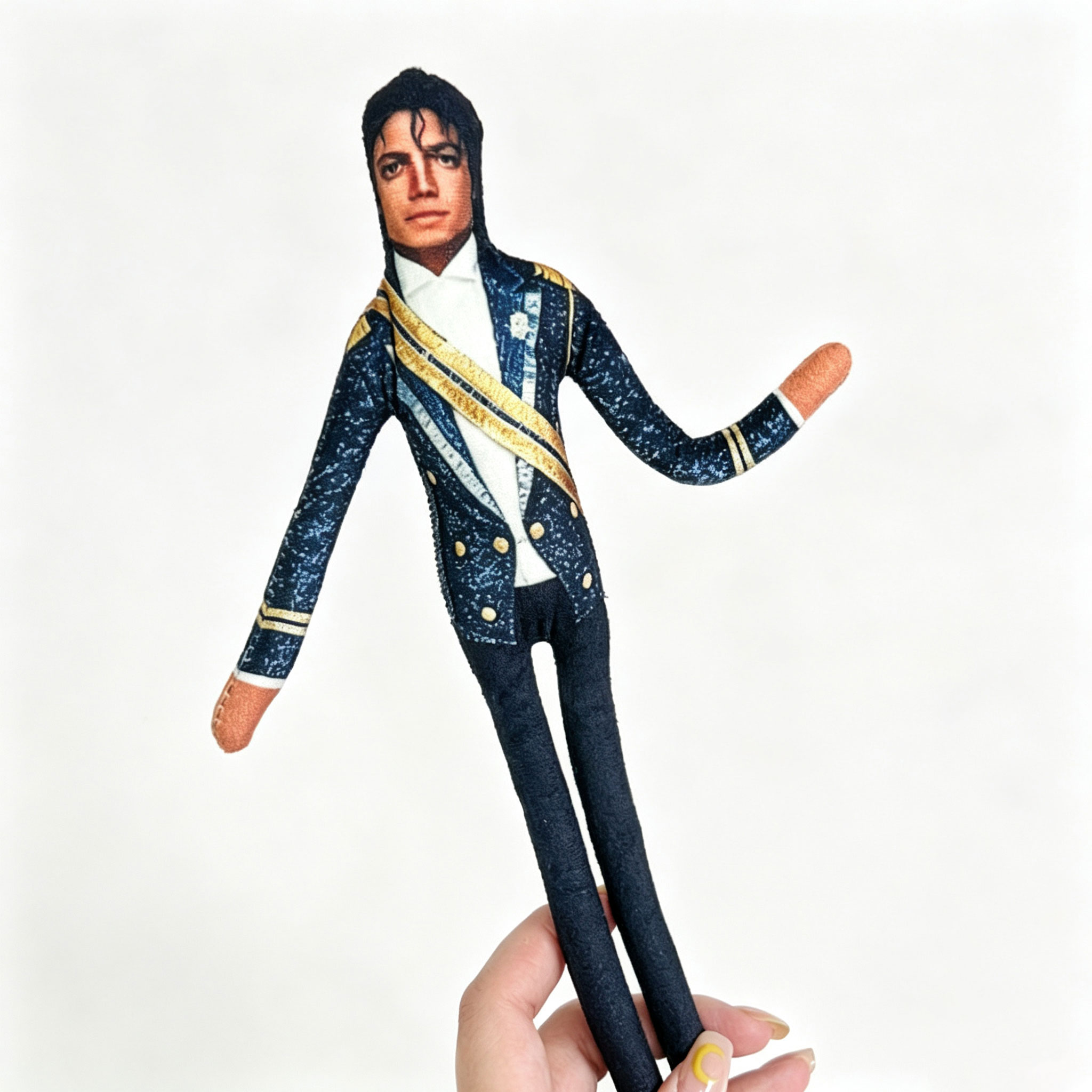 Boneka Plush Anime MJ Michael  - Model Kit Joints ulasan dan harga