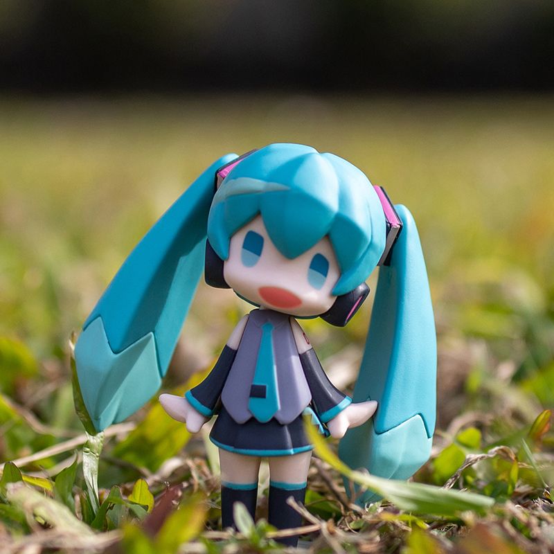 Set Figur Anime Miku & Blok Ba - Model Kit Cars ulasan dan harga